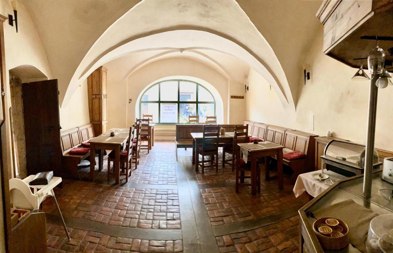 Hotel Opat Kutná Hora Exteriör bild